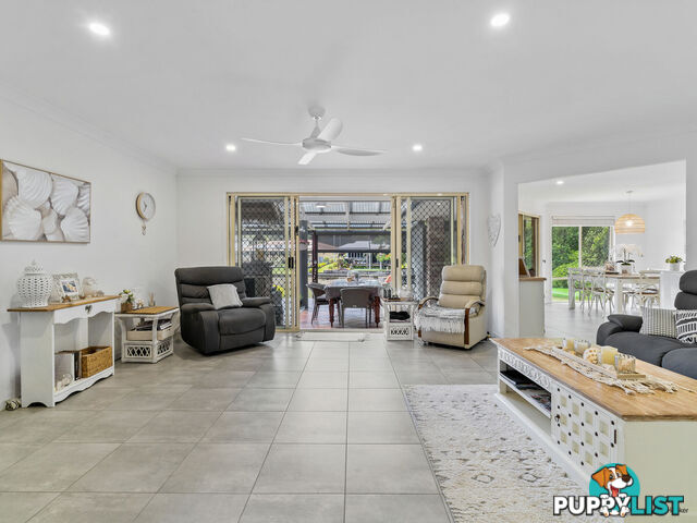 7 Chauvel Court CURRUMBIN WATERS QLD 4223