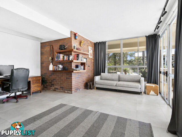 1/32 Powell Crescent COOLANGATTA QLD 4225