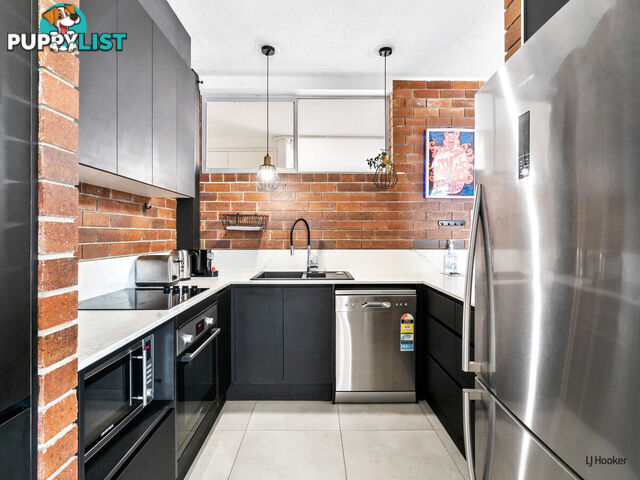 1/32 Powell Crescent COOLANGATTA QLD 4225