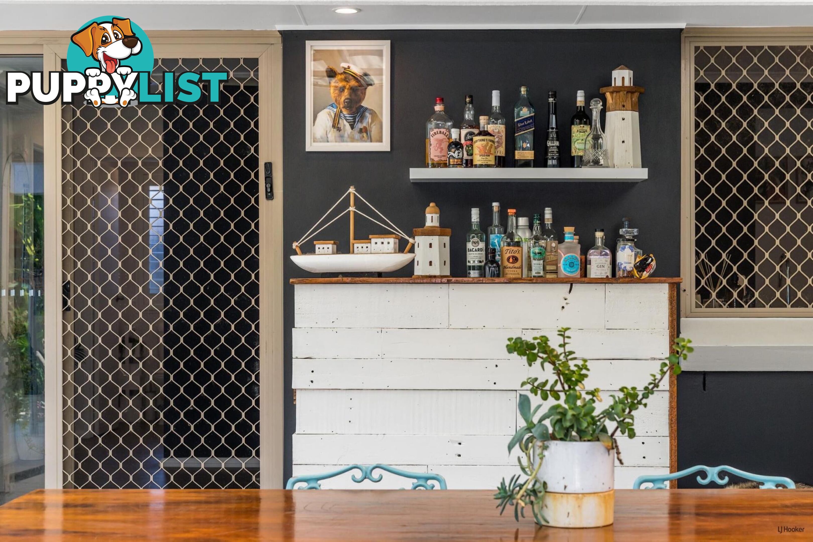 19 Saffron Street ELANORA QLD 4221