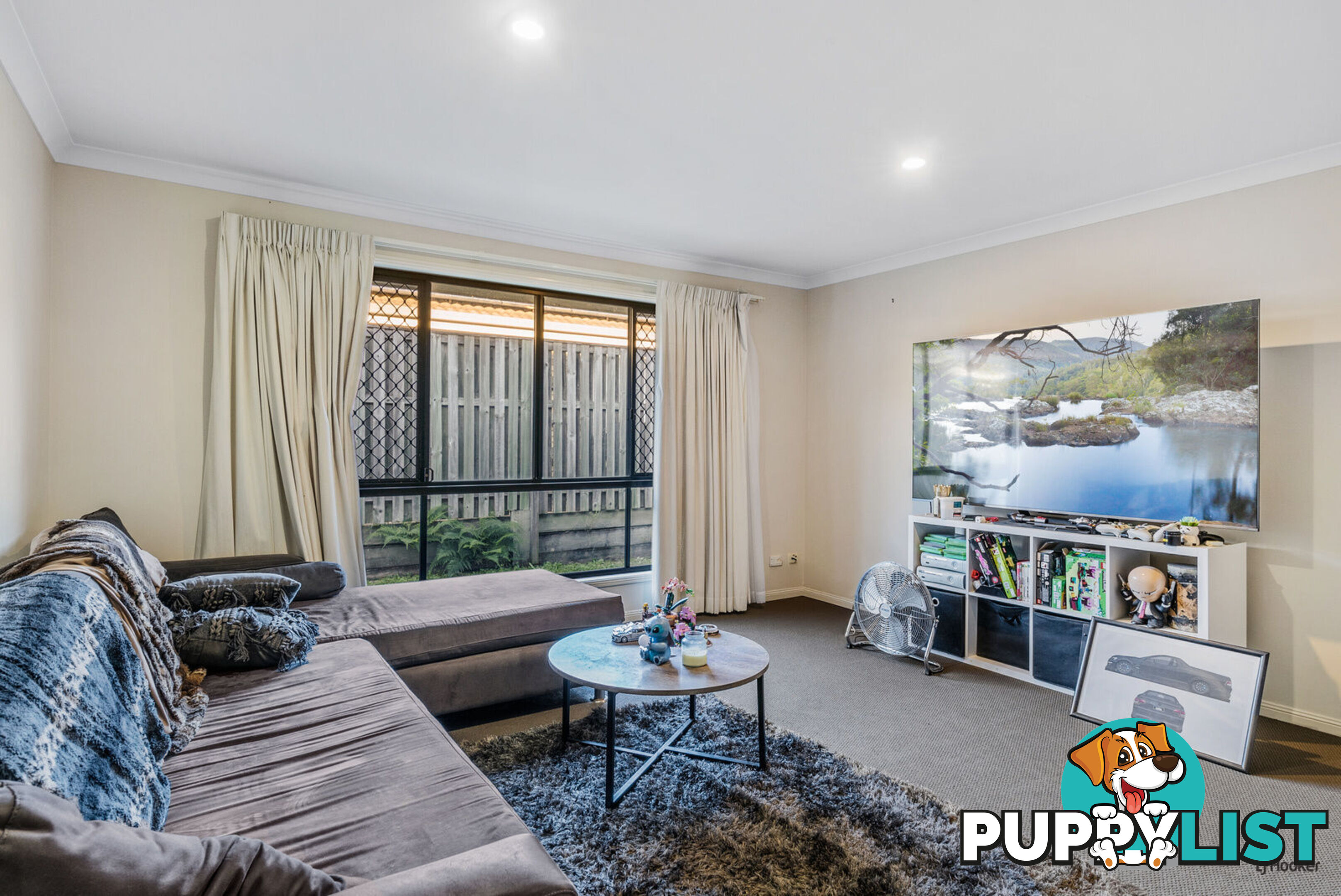 10 Tomah Street PACIFIC PINES QLD 4211