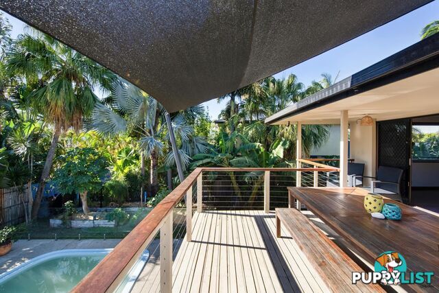 45 Broadwater Street RUNAWAY BAY QLD 4216