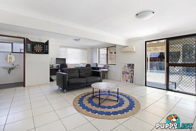 45 Broadwater Street RUNAWAY BAY QLD 4216