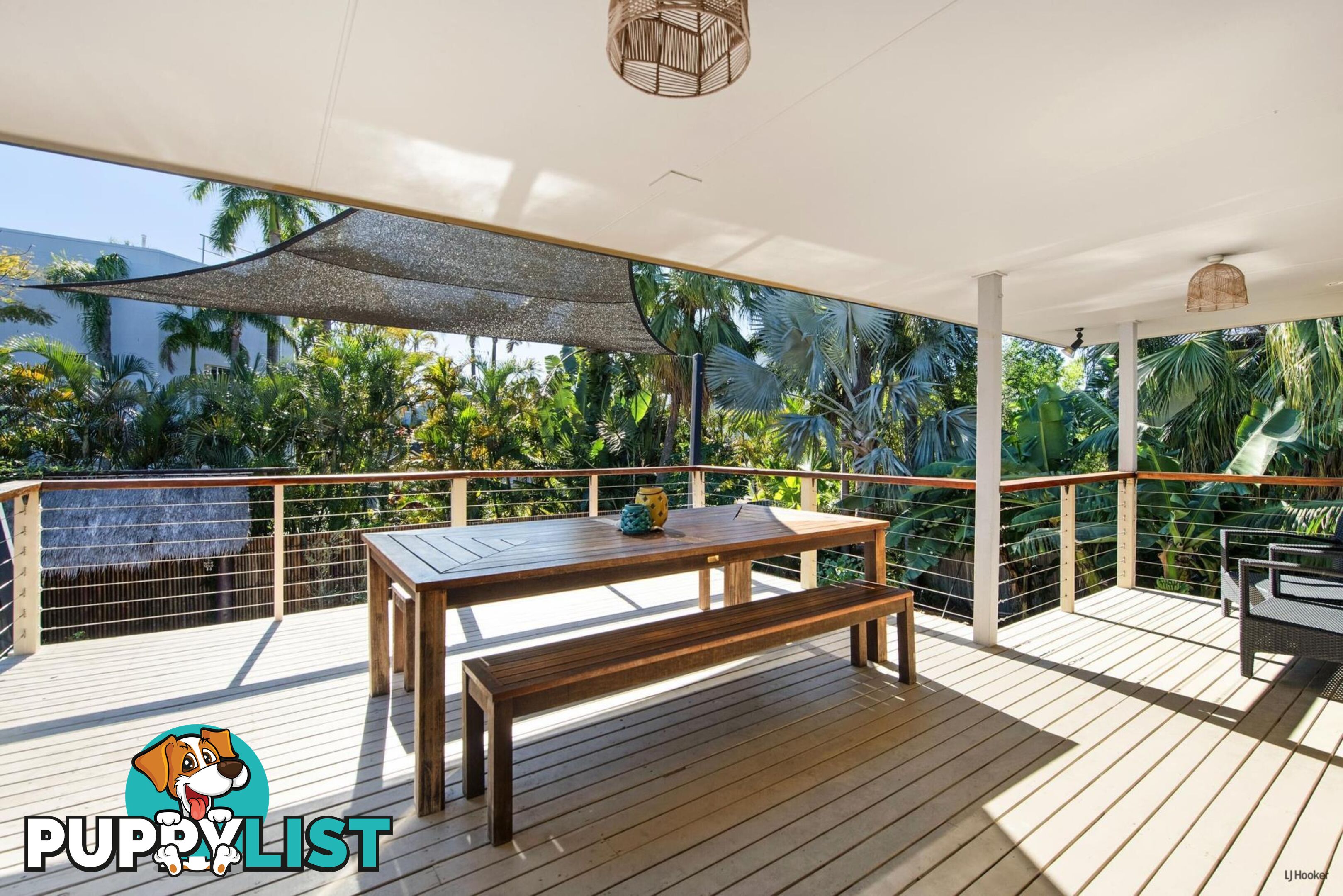 45 Broadwater Street RUNAWAY BAY QLD 4216