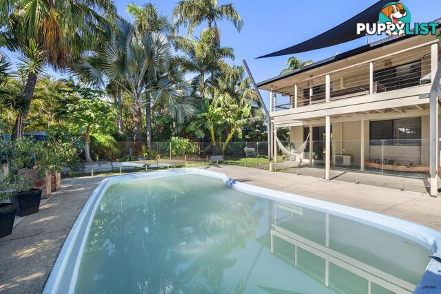 45 Broadwater Street RUNAWAY BAY QLD 4216