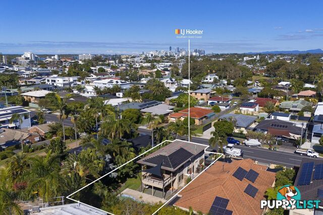 45 Broadwater Street RUNAWAY BAY QLD 4216