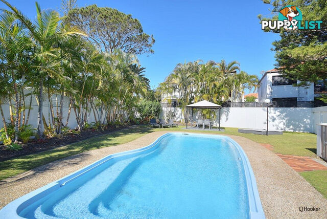 24/2 Karbunya Street MERMAID WATERS QLD 4218