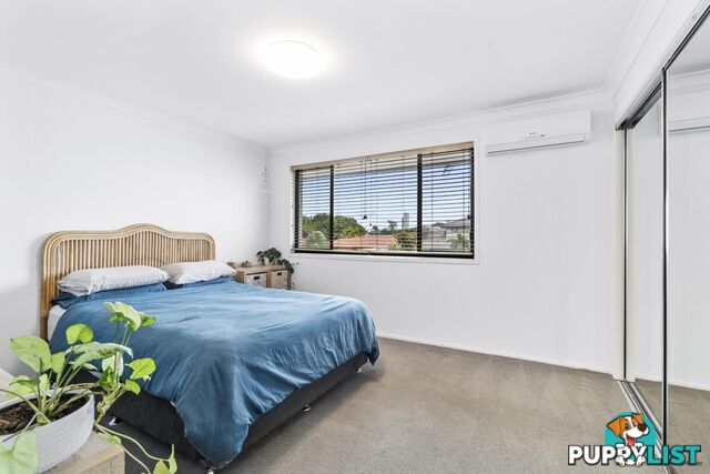 24/2 Karbunya Street MERMAID WATERS QLD 4218