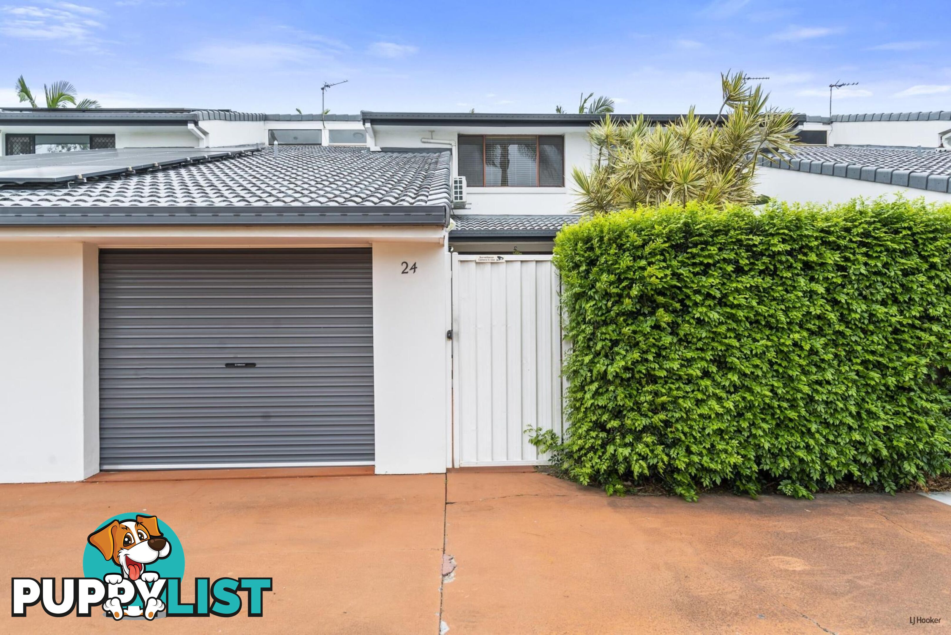 24/2 Karbunya Street MERMAID WATERS QLD 4218