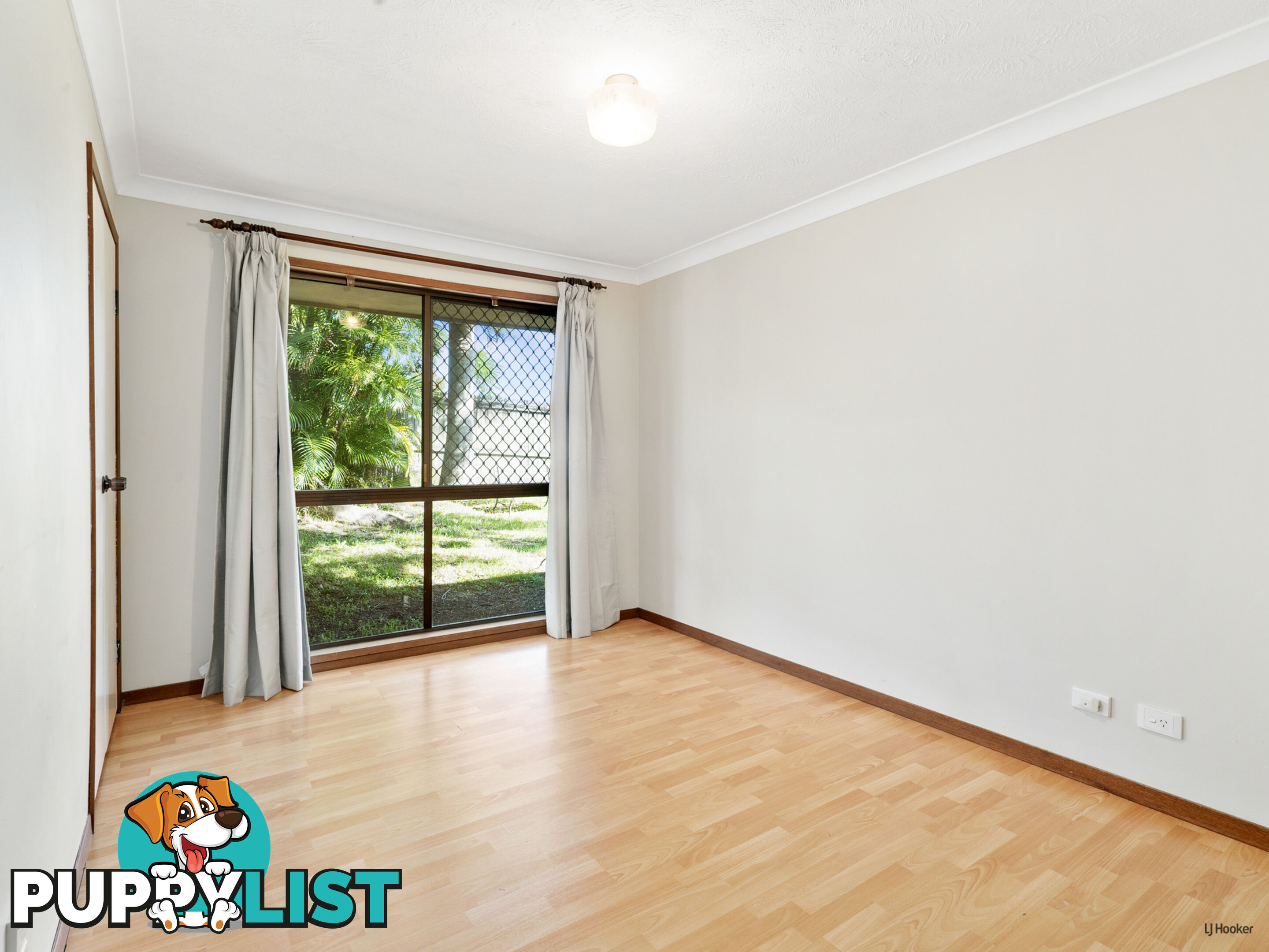 5 Taperell Drive TUGUN QLD 4224