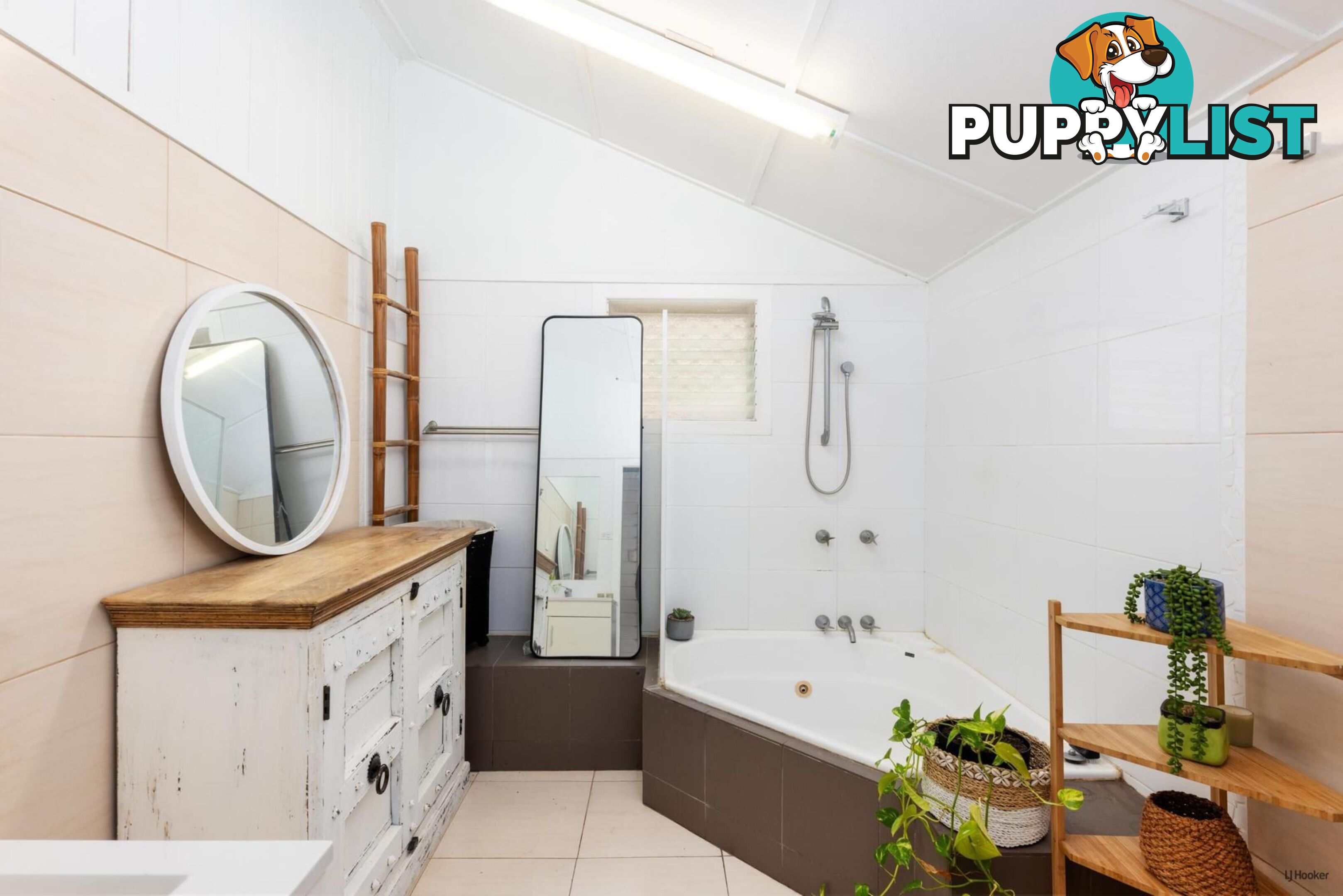 12A Teemangum Street TUGUN QLD 4224