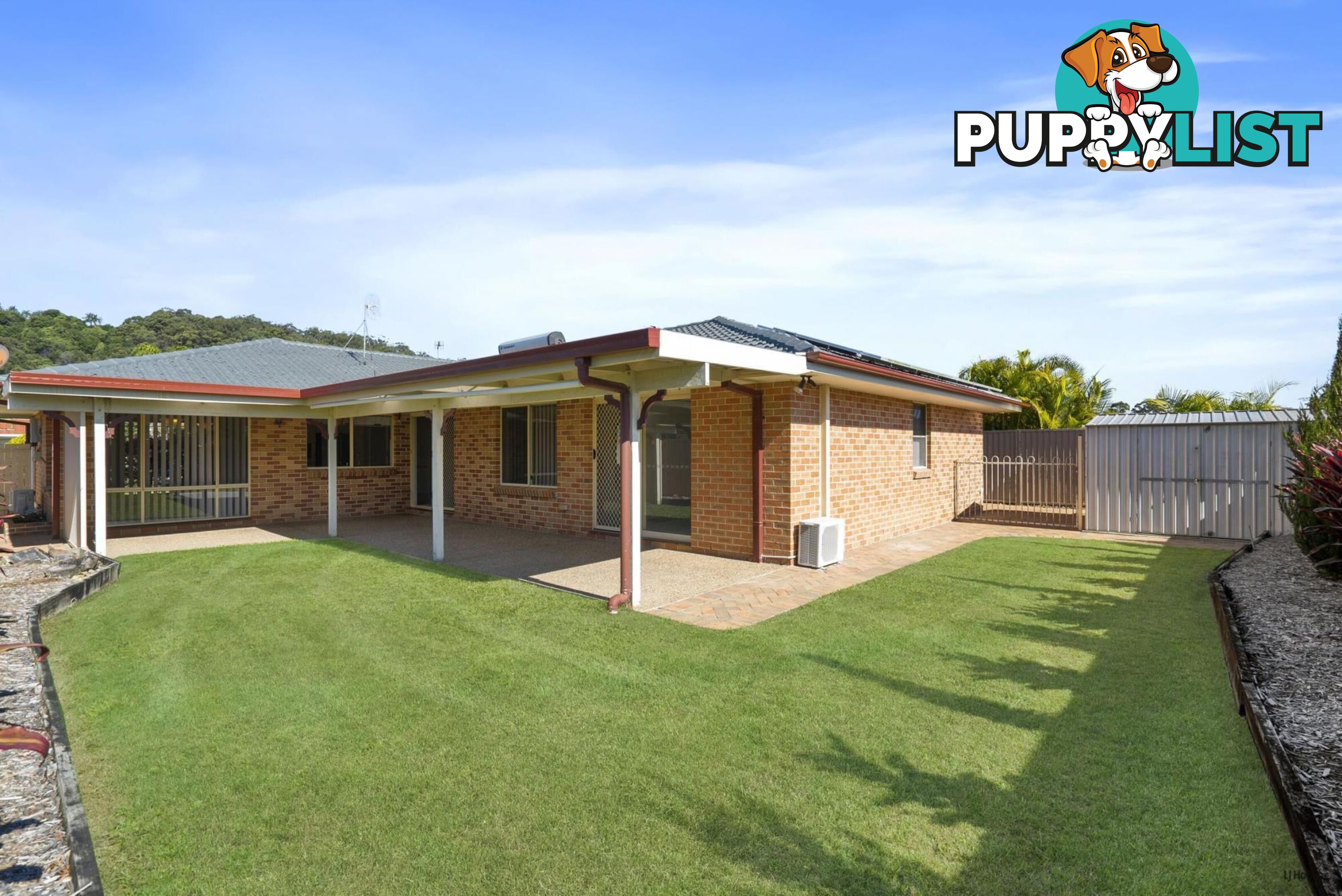 8 Chippendale Crescent CURRUMBIN WATERS QLD 4223