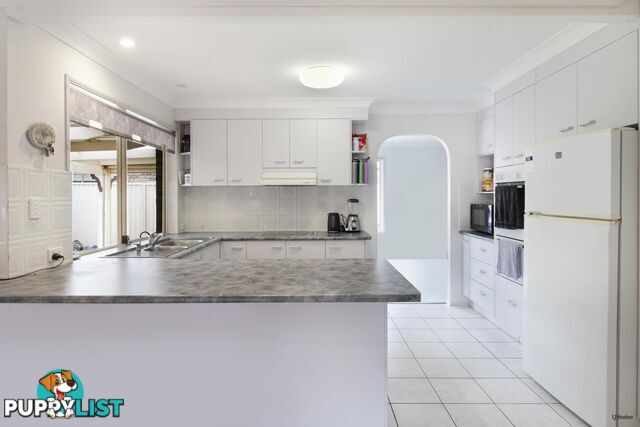 8 Chippendale Crescent CURRUMBIN WATERS QLD 4223