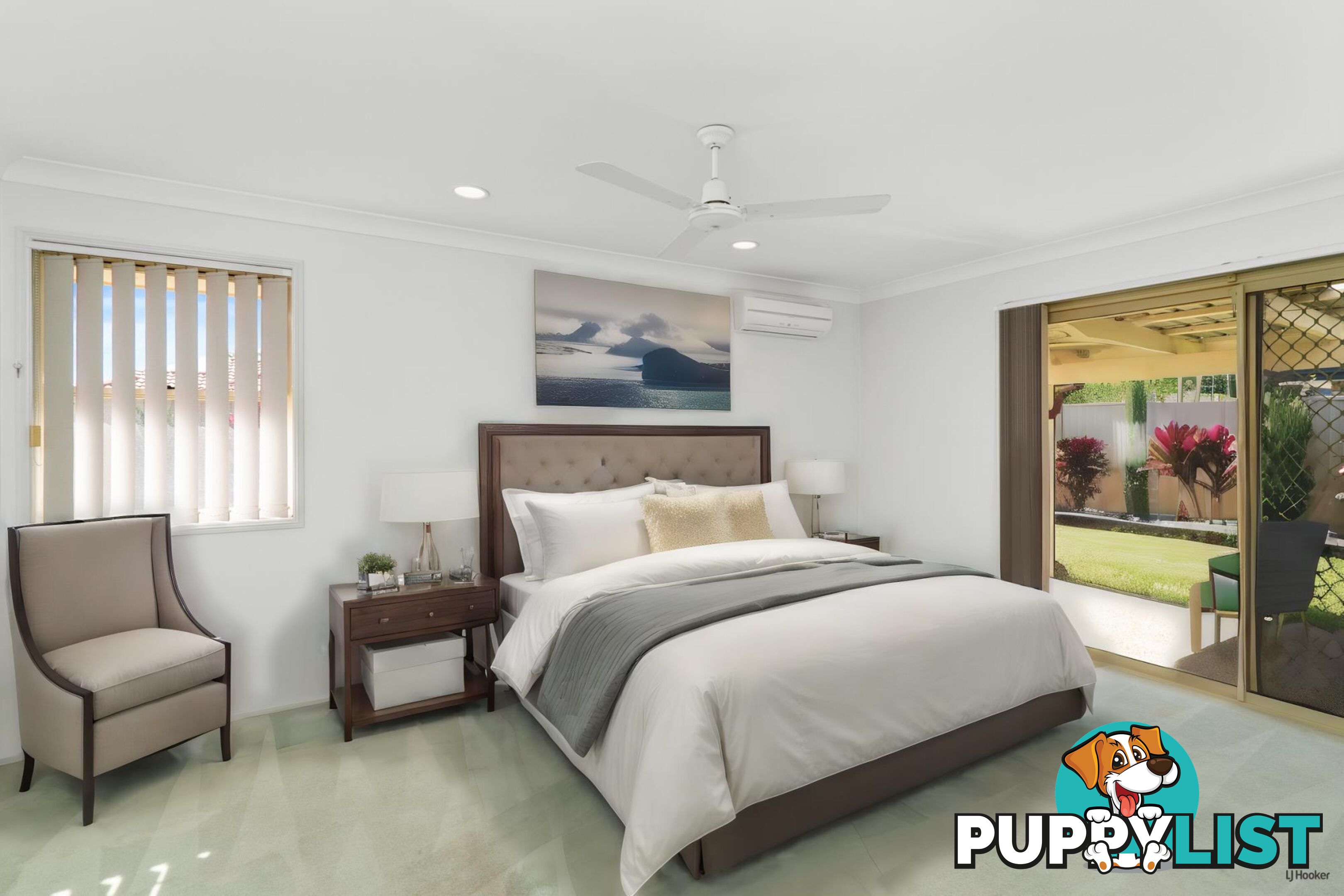 8 Chippendale Crescent CURRUMBIN WATERS QLD 4223