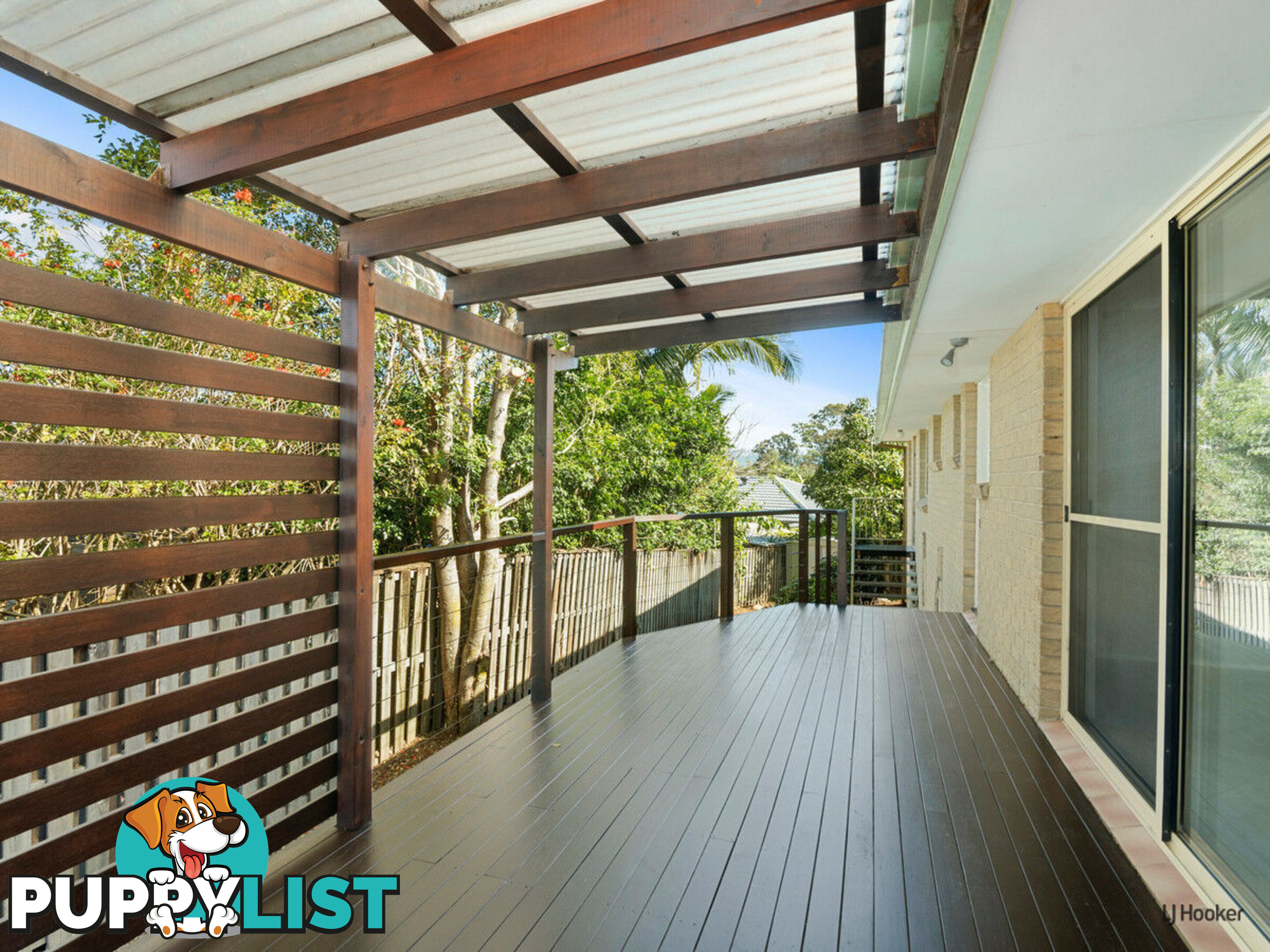 16 Daphne Court ELANORA QLD 4221