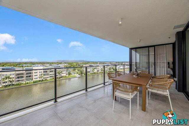 10-12 Sickle Avenue HOPE ISLAND QLD 4212