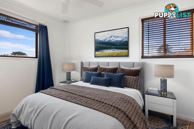 4/18 Bienvenue Drive CURRUMBIN WATERS QLD 4223