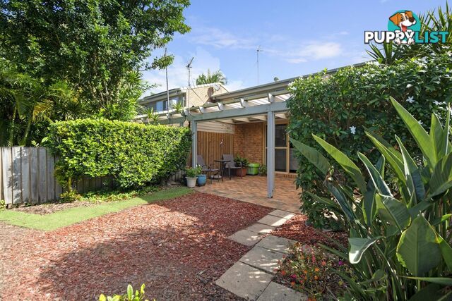 4/18 Bienvenue Drive CURRUMBIN WATERS QLD 4223