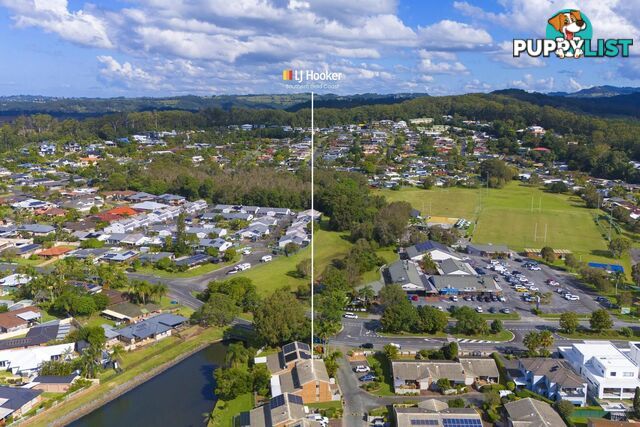 4/18 Bienvenue Drive CURRUMBIN WATERS QLD 4223