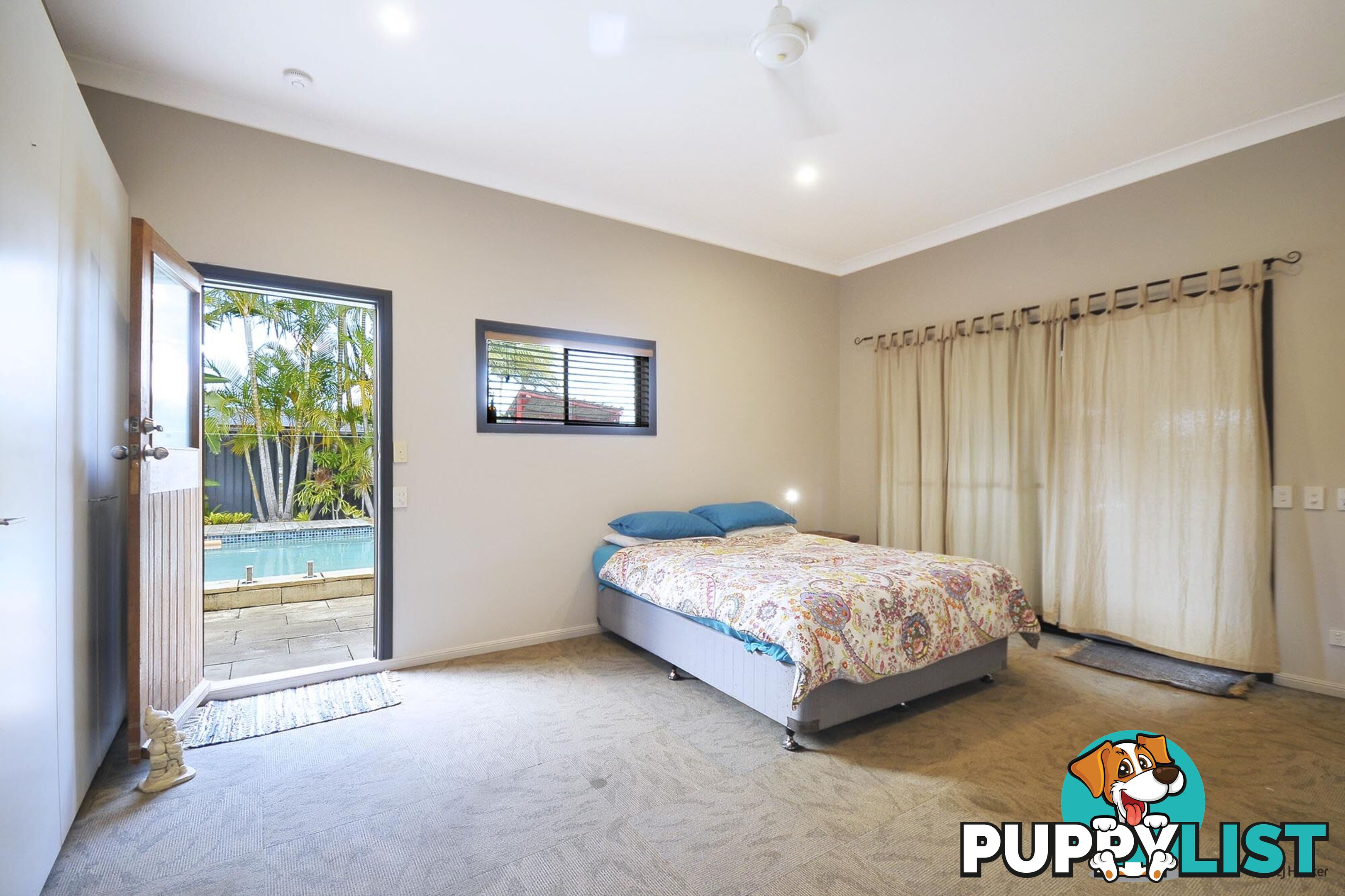 12 Barklya Place PALM BEACH QLD 4221