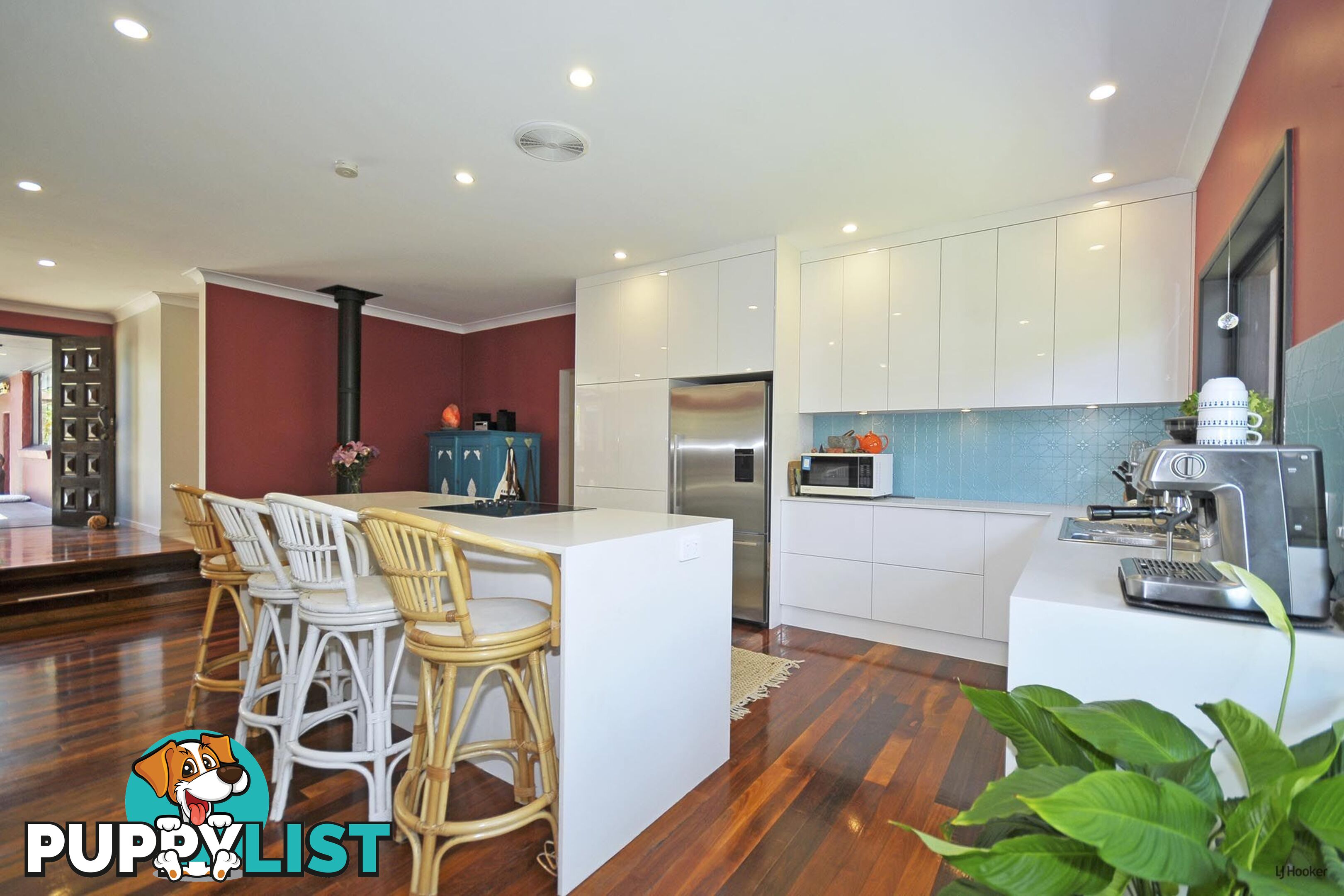 12 Barklya Place PALM BEACH QLD 4221