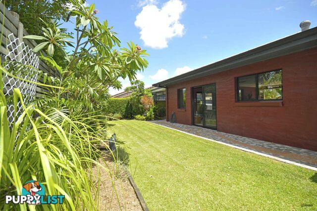 12 Barklya Place PALM BEACH QLD 4221