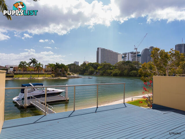 3/23 Hooker Boulevard BROADBEACH WATERS QLD 4218