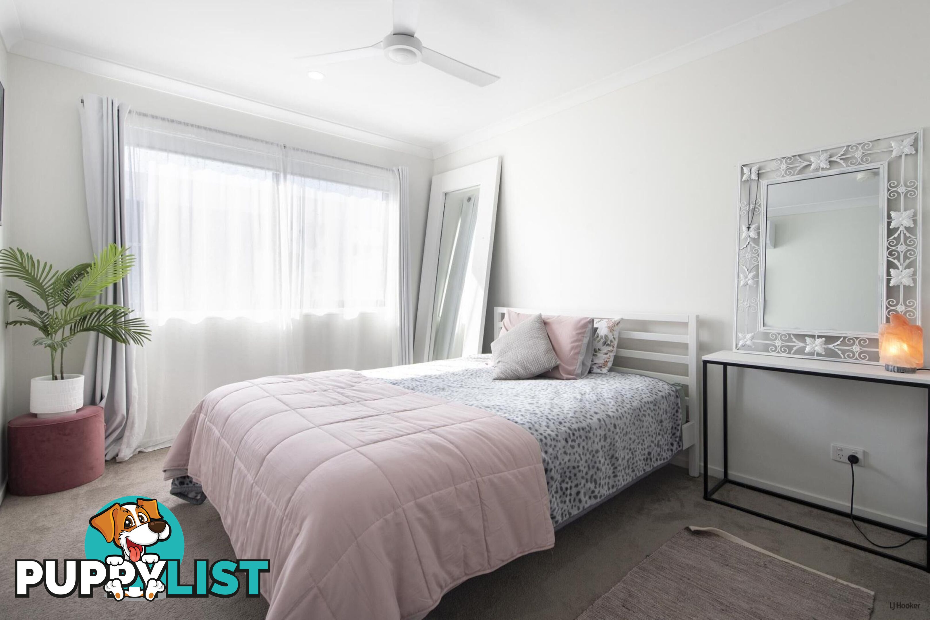 31/7 Angela Way PIMPAMA QLD 4209