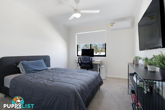 31/7 Angela Way PIMPAMA QLD 4209