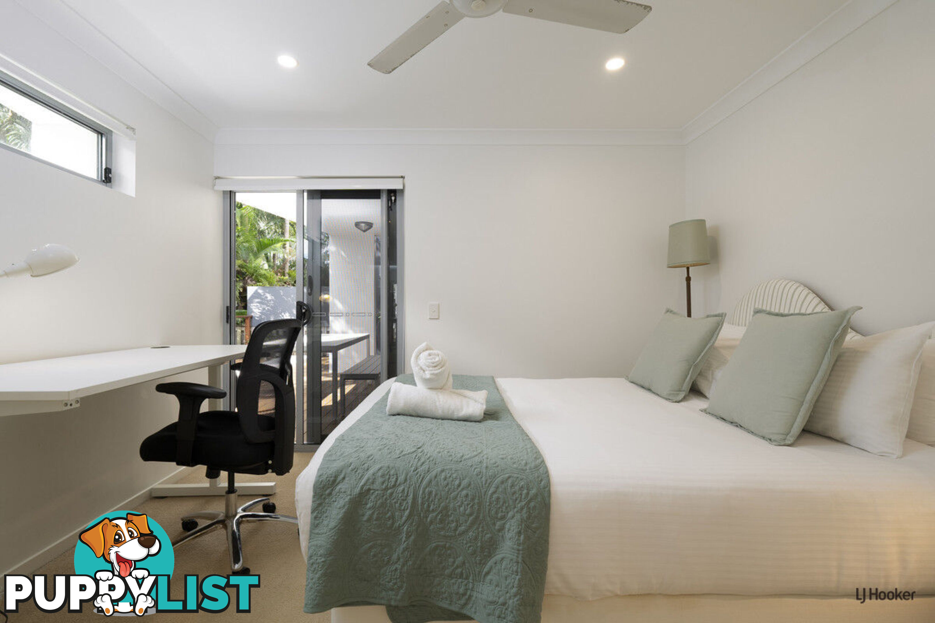 1/61 Tallebudgera Drive PALM BEACH QLD 4221