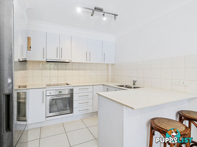 1/61 Tallebudgera Drive PALM BEACH QLD 4221