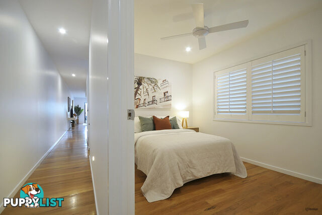 1/13 Thirteenth Avenue PALM BEACH QLD 4221