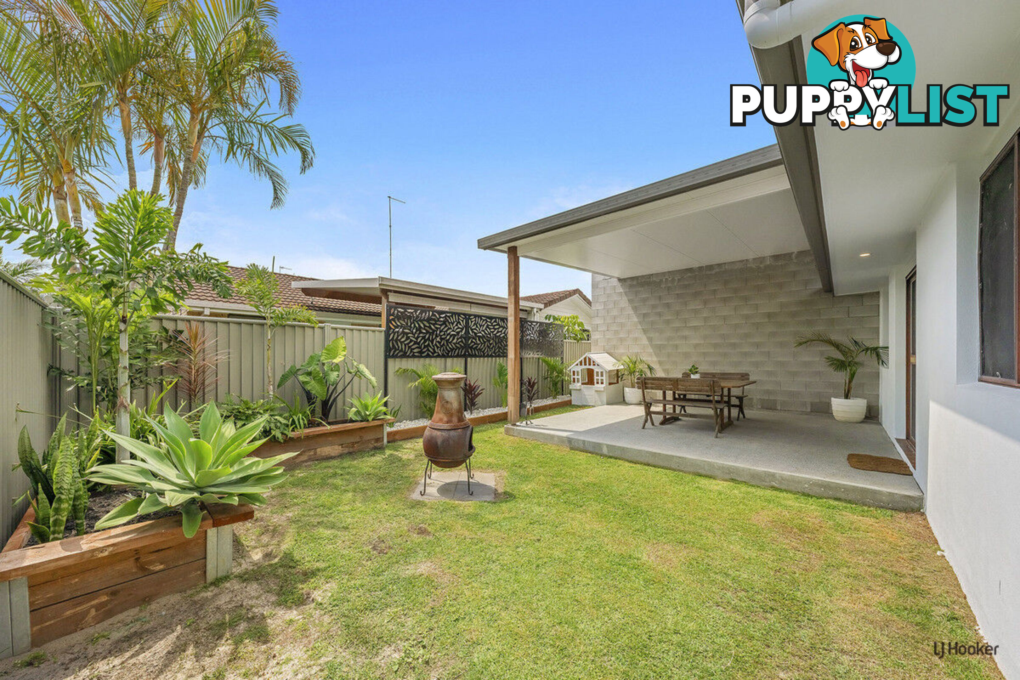 2/21 Walker Avenue PALM BEACH QLD 4221