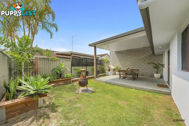 2/21 Walker Avenue PALM BEACH QLD 4221