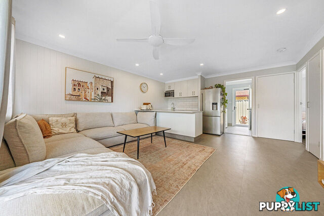 2/21 Walker Avenue PALM BEACH QLD 4221