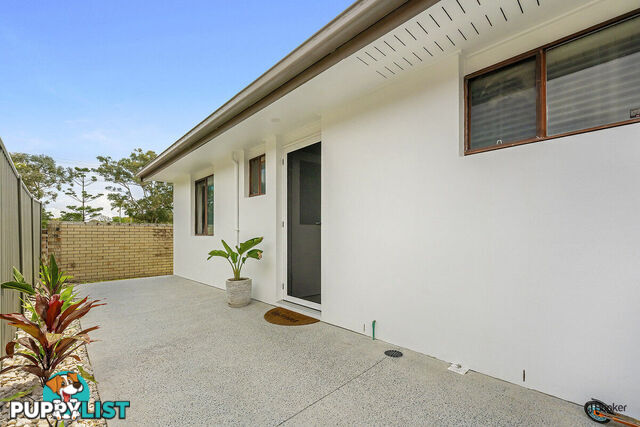 2/21 Walker Avenue PALM BEACH QLD 4221