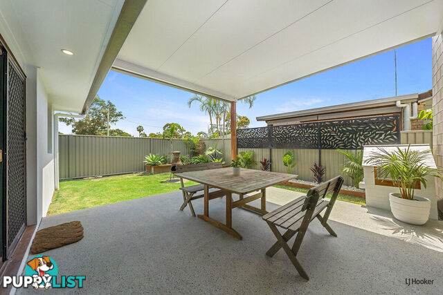 2/21 Walker Avenue PALM BEACH QLD 4221