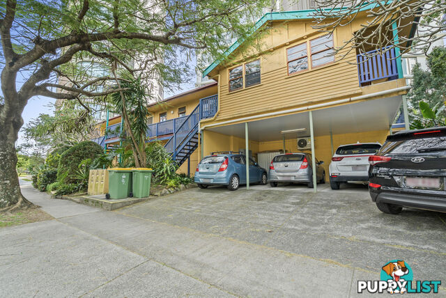 1/3 Winston Street COOLANGATTA QLD 4225