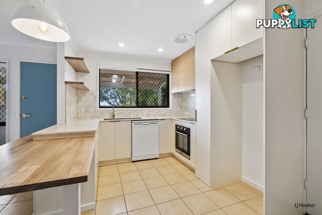 1/68A West Burleigh Road BURLEIGH HEADS QLD 4220