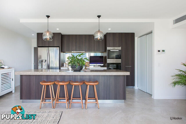 805/30 Brighton Parade SOUTHPORT QLD 4215