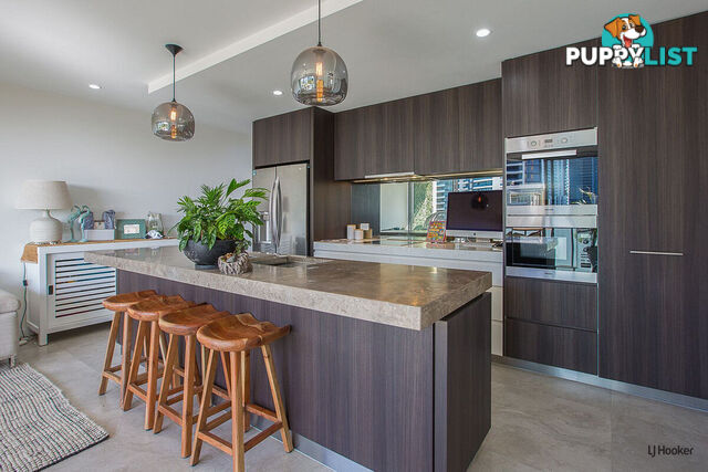 805/30 Brighton Parade SOUTHPORT QLD 4215
