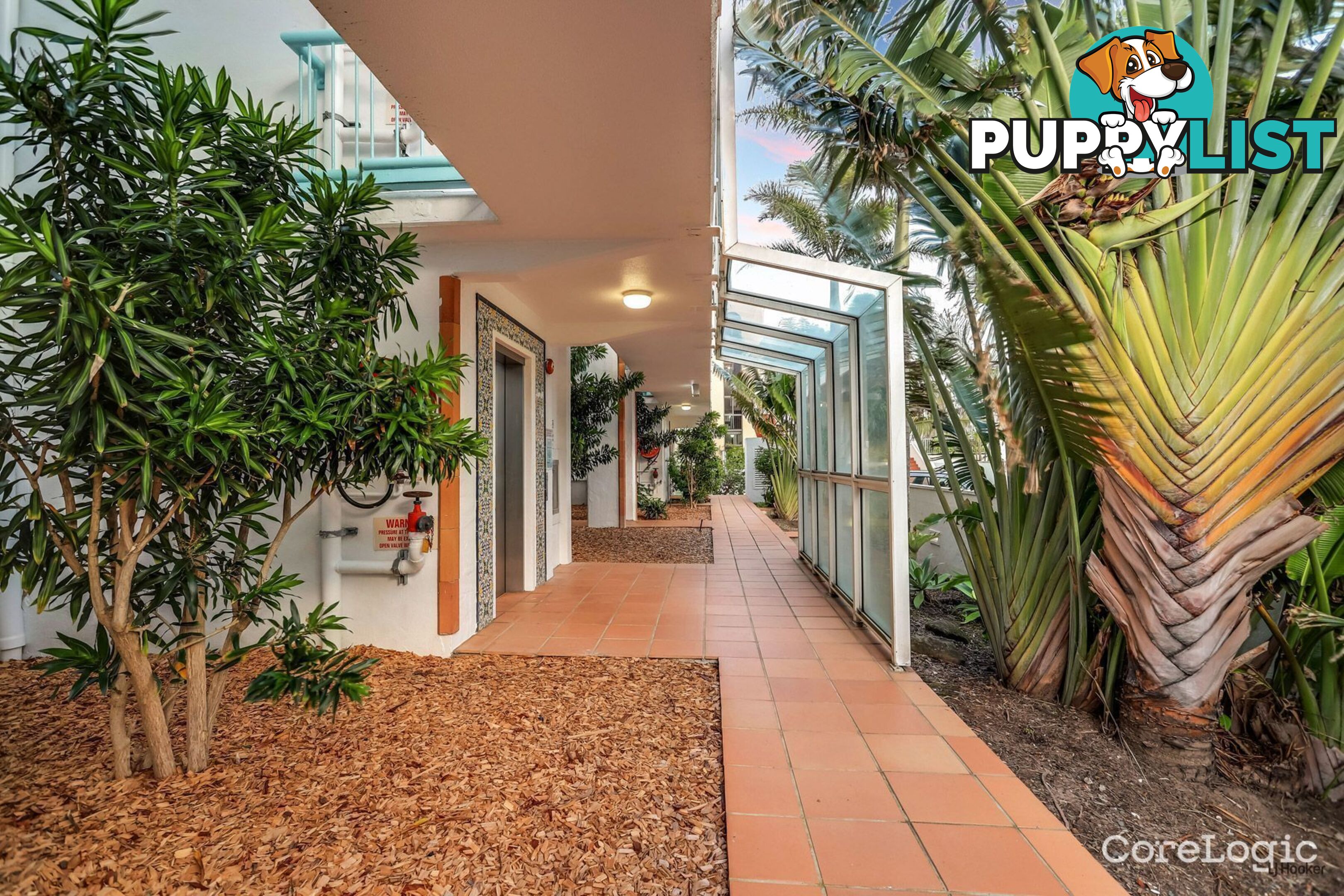 21/26 Old Burleigh Road SURFERS PARADISE QLD 4217