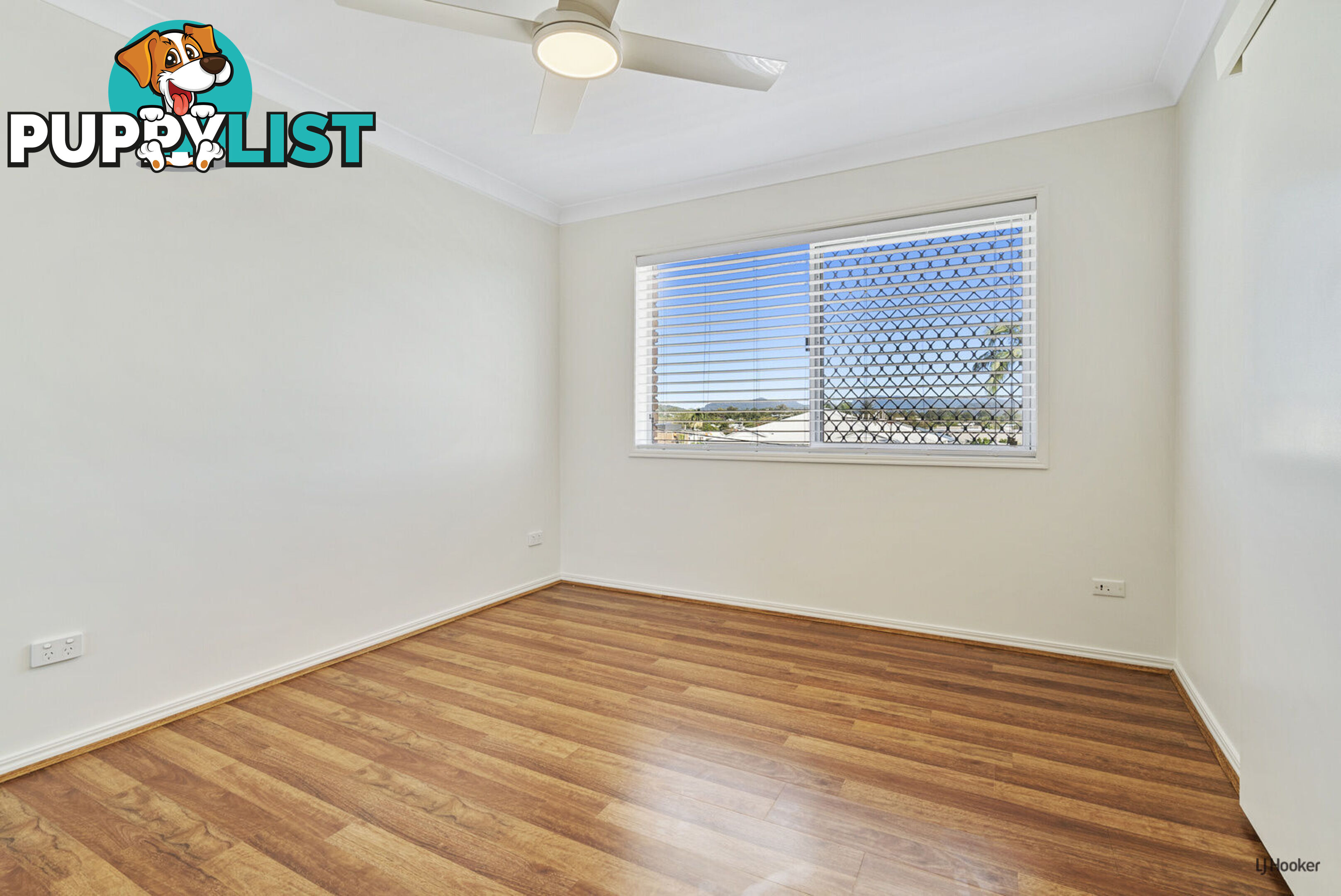 8/11 Fourteenth Avenue PALM BEACH QLD 4221