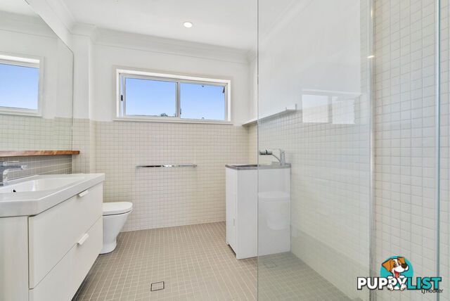 8/11 Fourteenth Avenue PALM BEACH QLD 4221