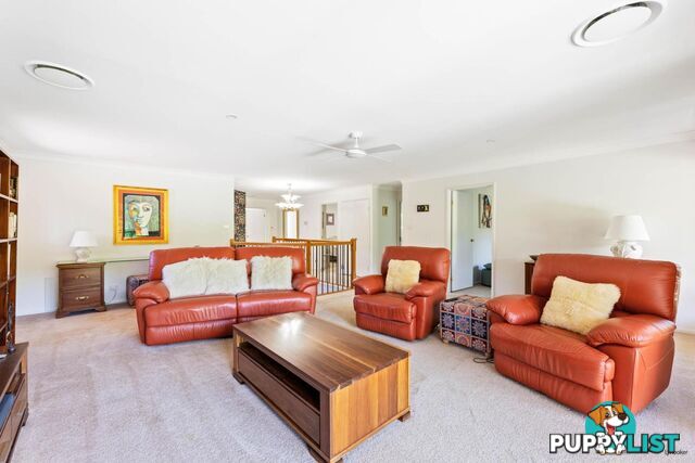 2 Fairy Wren Court BONOGIN QLD 4213