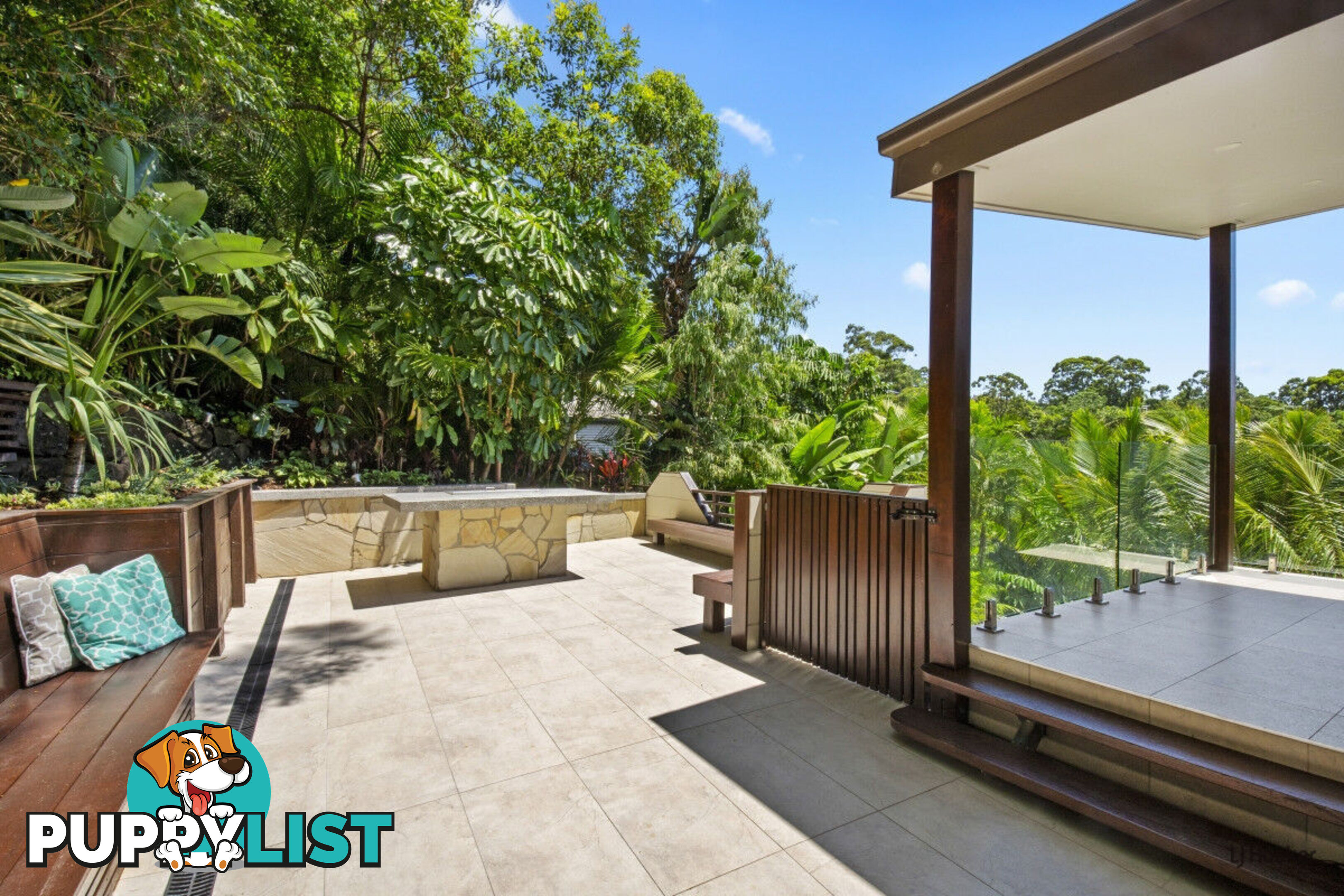 2/28 Foothill Street ELANORA QLD 4221