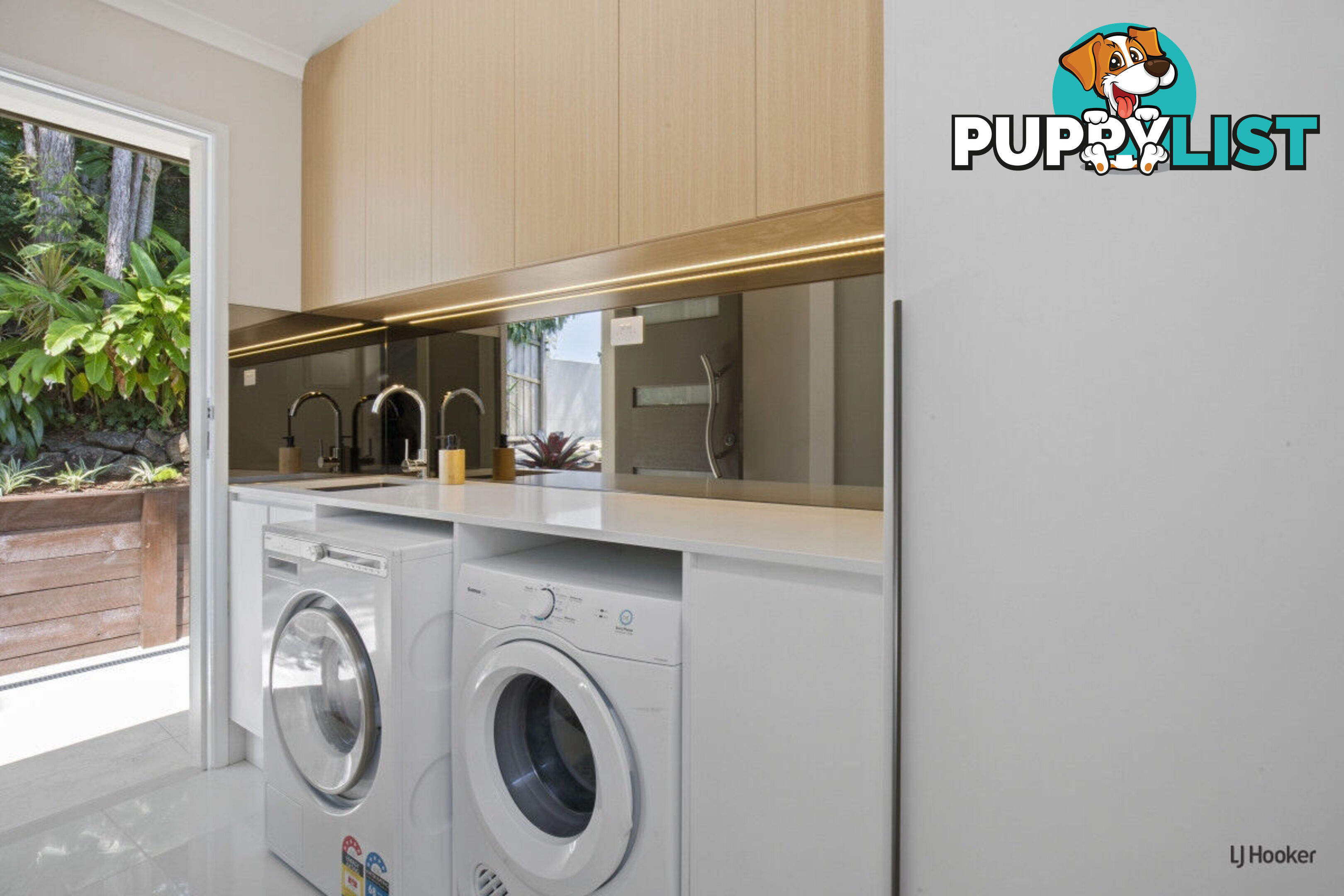 2/28 Foothill Street ELANORA QLD 4221