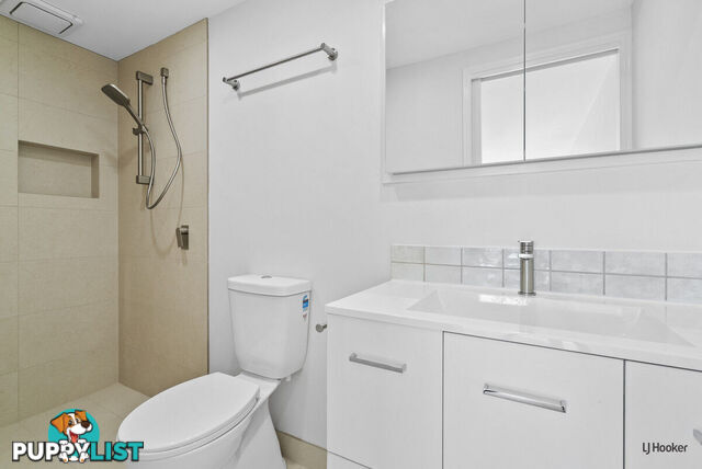 1/68A West Burleigh Road BURLEIGH HEADS QLD 4220