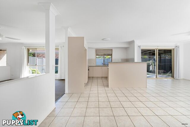 1/21 Mollys Place CURRUMBIN WATERS QLD 4223
