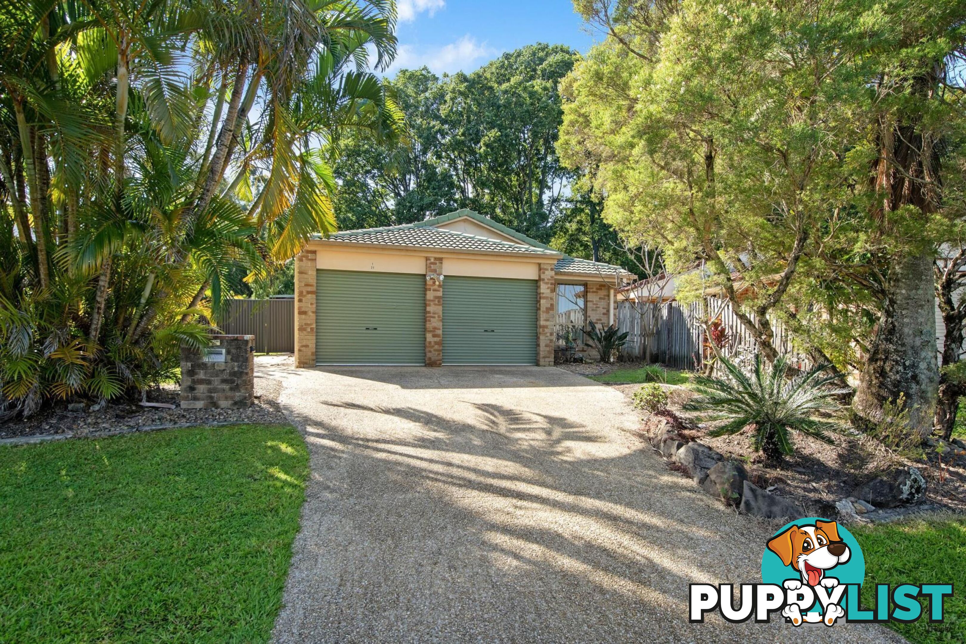 1/21 Mollys Place CURRUMBIN WATERS QLD 4223